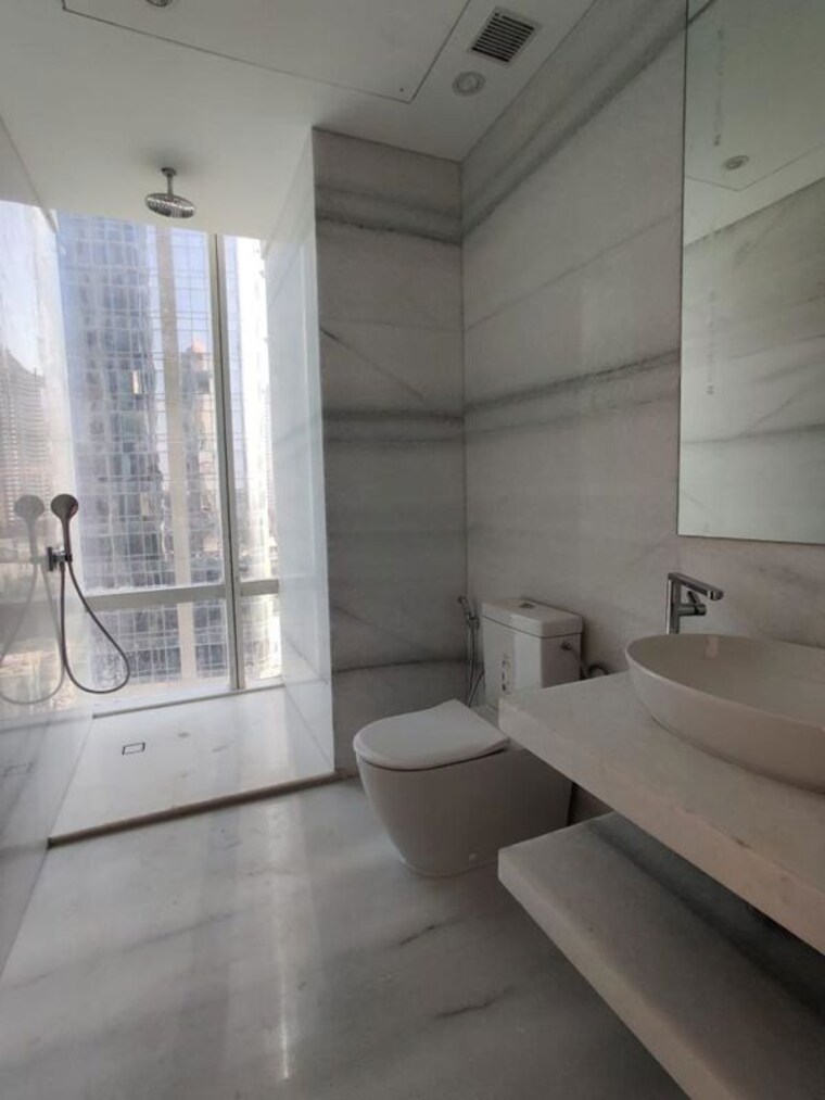 Bathroom, indiabulls-blu 2 Bedroom 1000 Sq.Ft. Apartment In Worli Mumbai 10262777