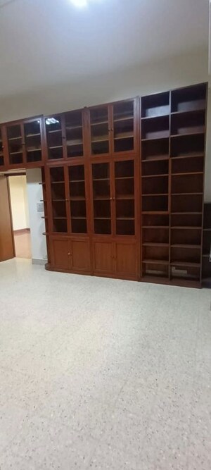 Room in 3.5 BHK Villa at Gulmohar Park – for Rent