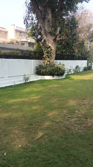 3.5 BHK Villa – Garden View at Gulmohar Park - for Rent