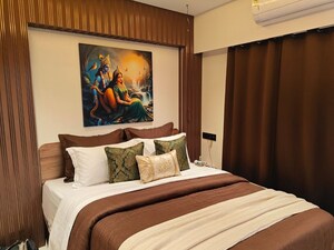 Bedroom in 2 BHK Apartment at Juhu Scheme, Juhu – for Rent