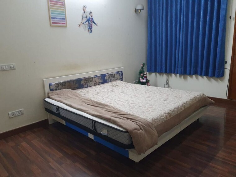 Bedroom, gulmohar park 4 Bedroom 600 Sq.Yd. Villa In Gulmohar Park Delhi 10262832