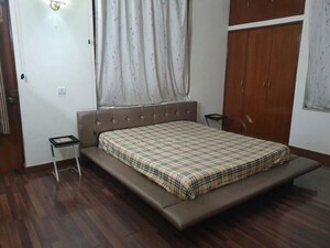 Bedroom in 4 BHK Villa at Gulmohar Park – for Rent