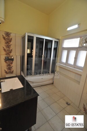 Living Room in 4 BHK Villa at Nizamuddin East – for Rent