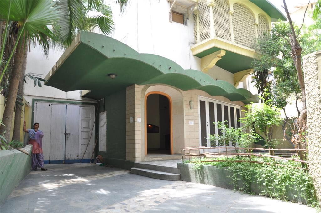 4 BHK + Extra Room Villa For Rent in Nizamuddin East