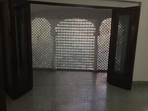  4 BHK Villa at Nizamuddin East – for Rent