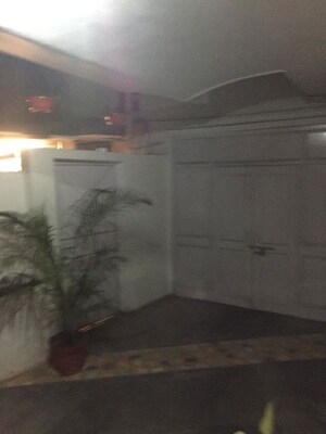  4 BHK Villa at Nizamuddin East – for Rent