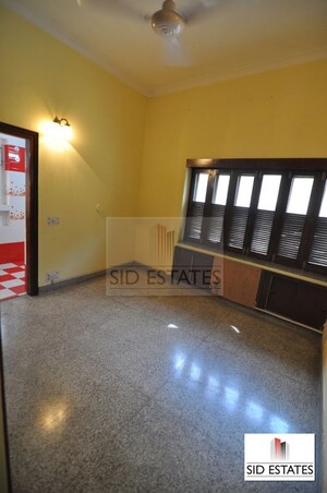 Kitchen in 4 BHK Villa at Nizamuddin East – for Rent