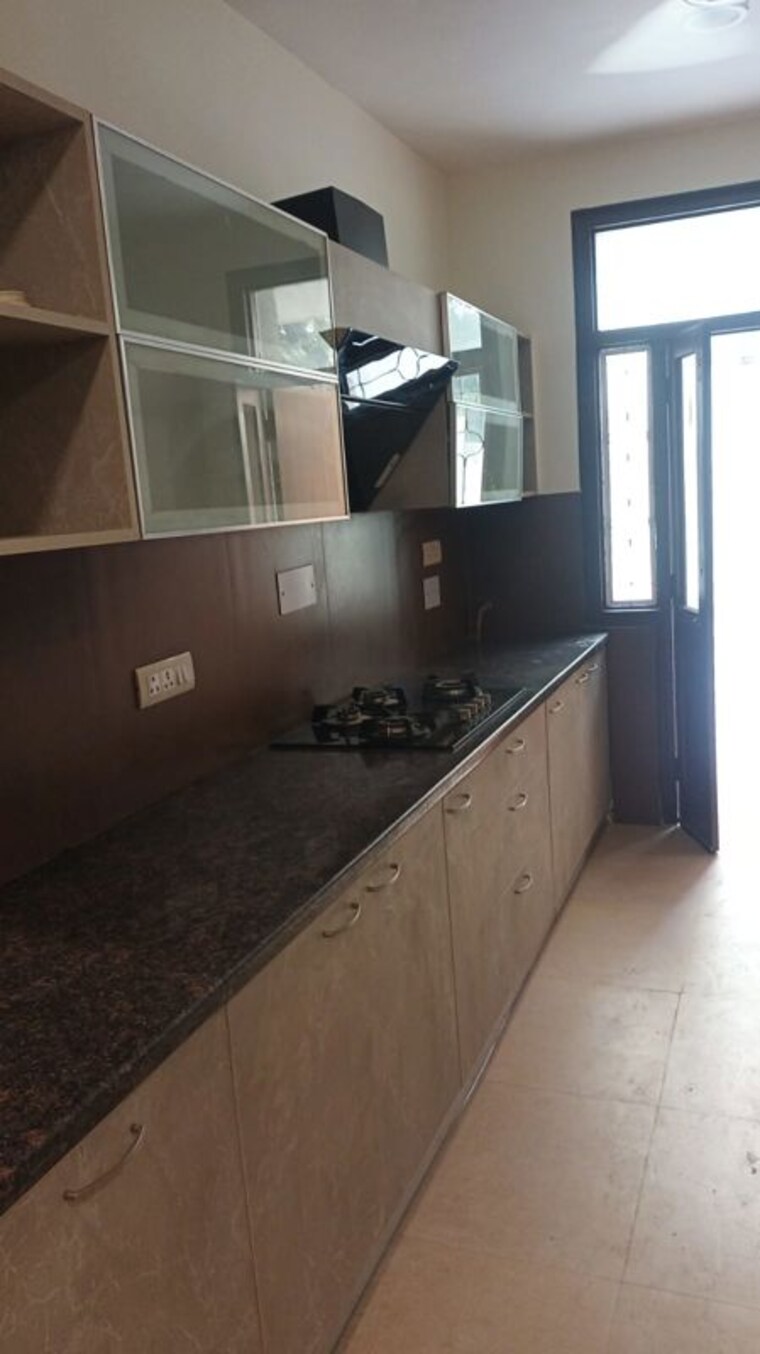 Kitchen, vasant vihar 4 Bedroom 400 Sq.Yd. Independent House In Vasant Vihar Delhi 10262868