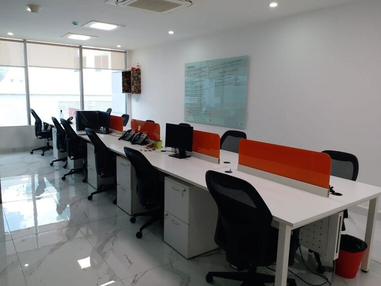 Team Area, kanakia-zillion Commercial Office Space 2000 Sq.Ft. In Kurla West Mumbai 10262871