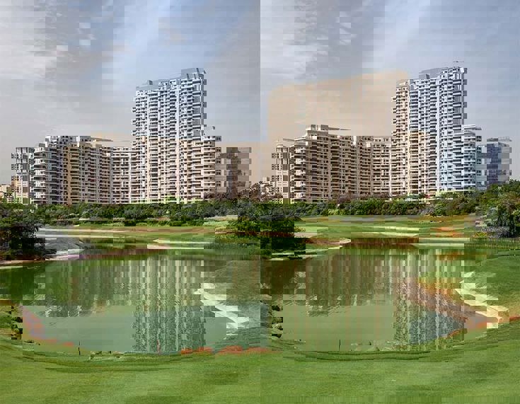 4 BHK + Pooja Room,Servant Room,Study Room,Extra Room,Basement,Store Room 7400 Sq.Ft. Apartment in DLF The Camellias