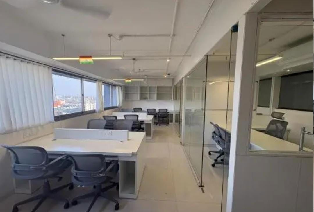 Office Space For Rent in Hubtown Solaris