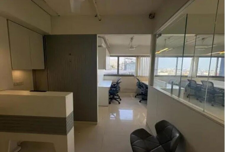 Team Area, hubtown-solaris Commercial Office Space 700 Sq.Ft. In Andheri East Mumbai 10262886