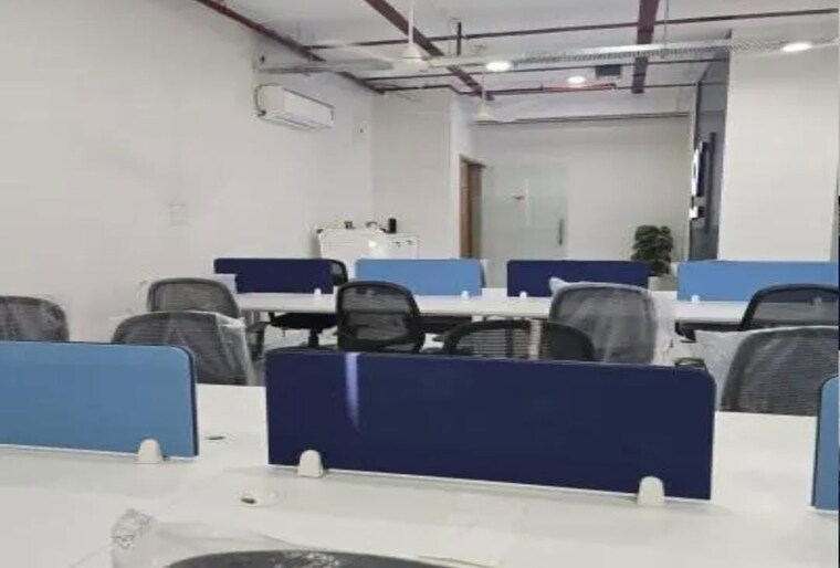 Team Area, hubtown-solaris Commercial Office Space 1150 Sq.Ft. In Andheri East Mumbai 10262893