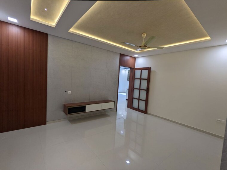 Room, my-home-bhooja 3 Bedroom 3430 Sq.Ft. Apartment In Hi Tech City Hyderabad 10262917
