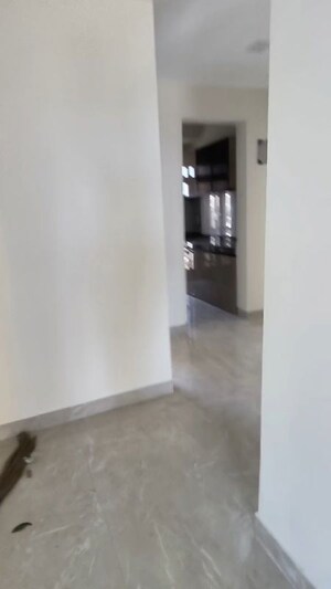 Furnished Amenities in 3 BHK Apartment at Gala Swayam, Mahim West – for Rent