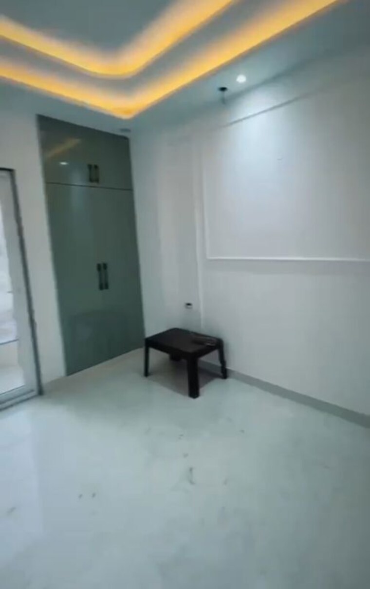 Room, ultima-107 2.5 Bedroom 1095 Sq.Ft. Builder Floor In Sector 104 Noida 10262937