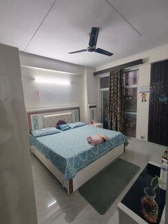2 BHK + Pooja Room Builder Floor For Rent in Rama Apartments Noida