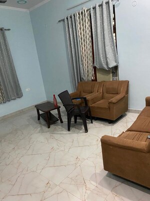 Living Room in 2 BHK Villa at Arjun Enclave Arjunganj, Arjunganj – for Rent