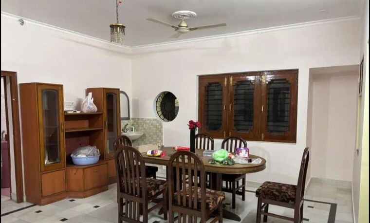 Living Room, hazratganj 2 Bedroom 1420 Sq.Ft. Apartment In Hazratganj Lucknow 10262989