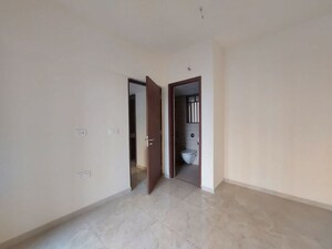 Room in 1 BHK Apartment at Sunteck Maxxworld, Tivri – for Rent