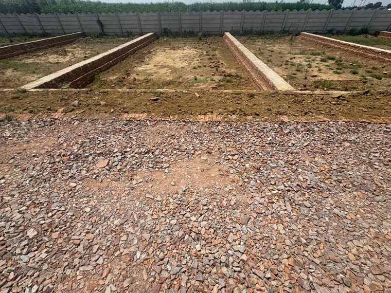 undefined, rohta road  106 Sq.Yd. Plot In Rohta Road Meerut 10263008