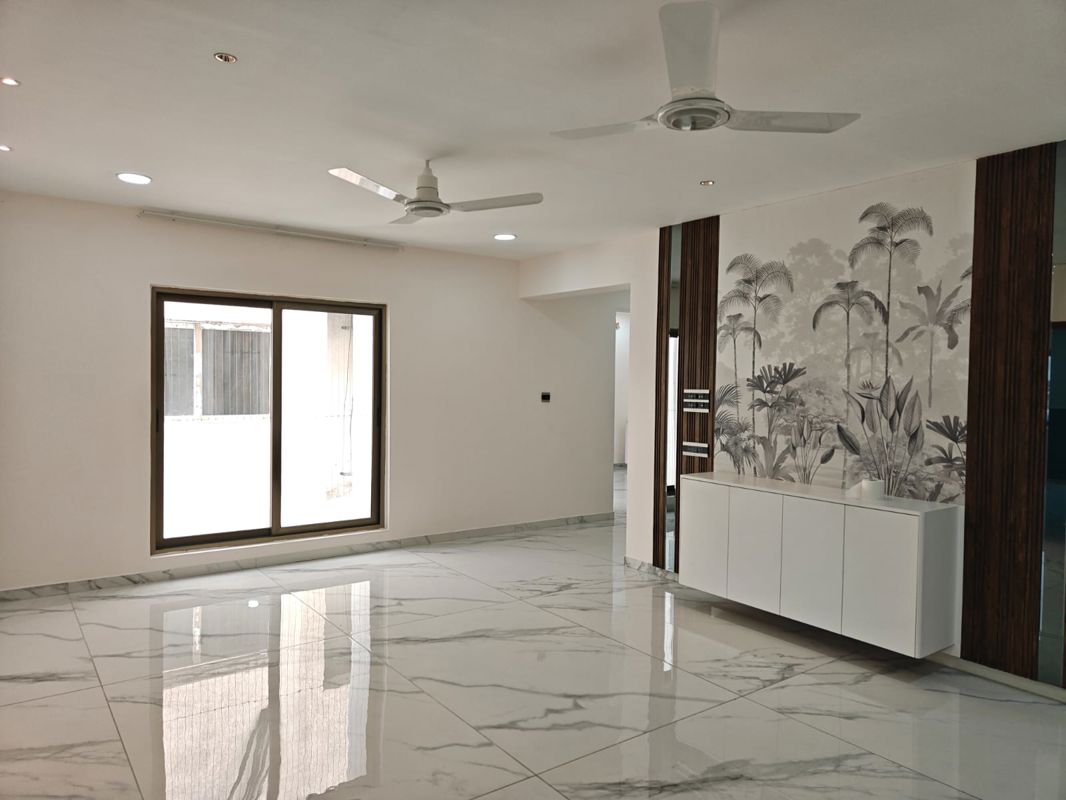 4 BHK + Extra Room Apartment For Rent in Manbhum Around The Grove