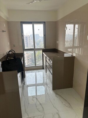 Team Area in 1 BHK Apartment at Prabhat Residency Santacruz, Santacruz East – for Rent