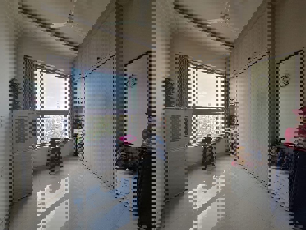 2 BHK 711 Sq.Ft. Apartment in Kalpataru Paramount E