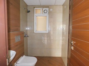 Bathroom in 3 BHK Apartment at Jaypee Greens Aman, Sector 151 – for Rent