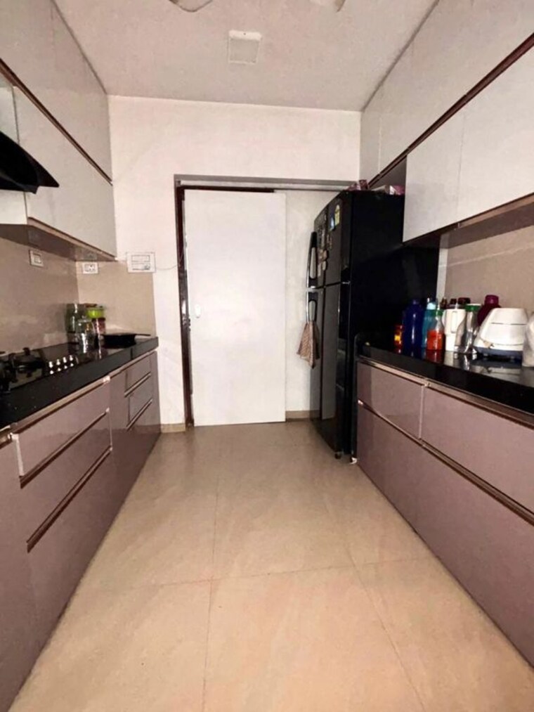 Kitchen, k-raheja-vistas 2.5 Bedroom 862 Sq.Ft. Apartment In Powai Mumbai 10263044