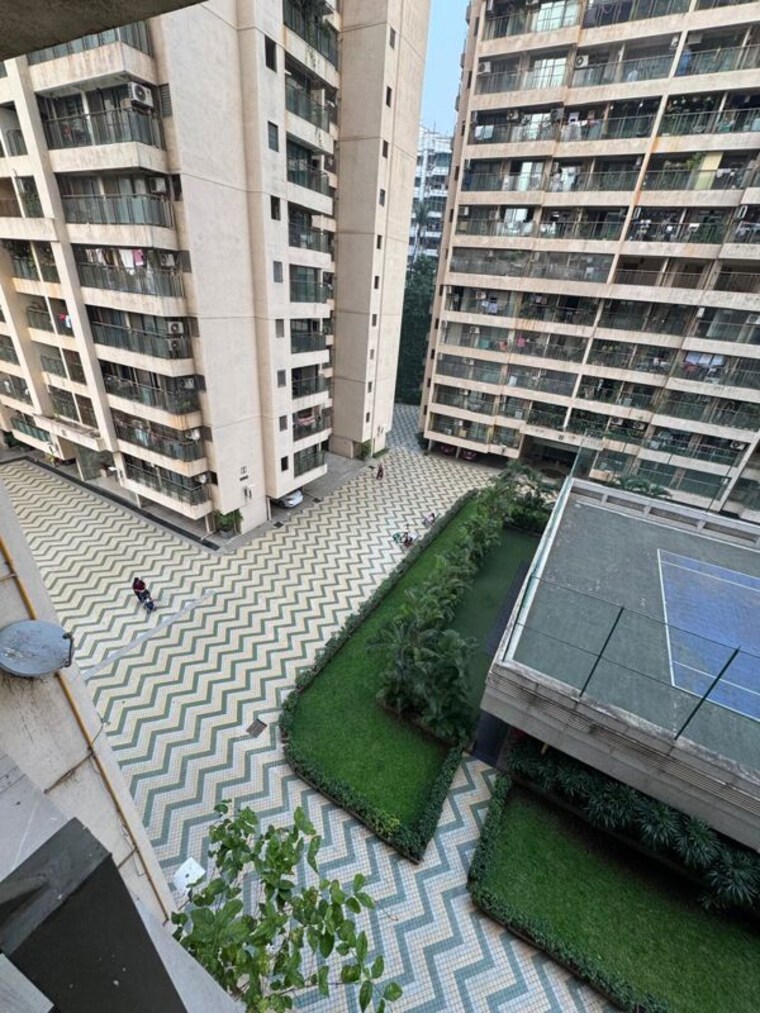 Exterior View, k-raheja-vistas 2.5 Bedroom 862 Sq.Ft. Apartment In Powai Mumbai 10263044