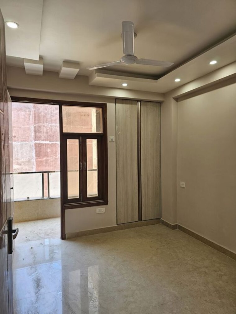 Room, palm-residency-chhatarpur 3 Bedroom 1300 Sq.Ft. Apartment In Chattarpur Delhi 10263066
