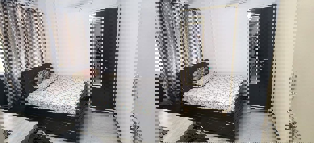 1 BHK 630 Sq.Ft. Apartment in Safal Complex