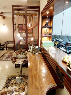 Furnished Amenities in 3 BHK Apartment at Sector 20 – for Sale