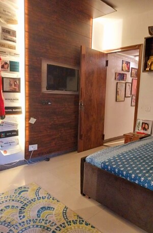 Bedroom in 3 BHK Apartment at Sector 20 – for Sale