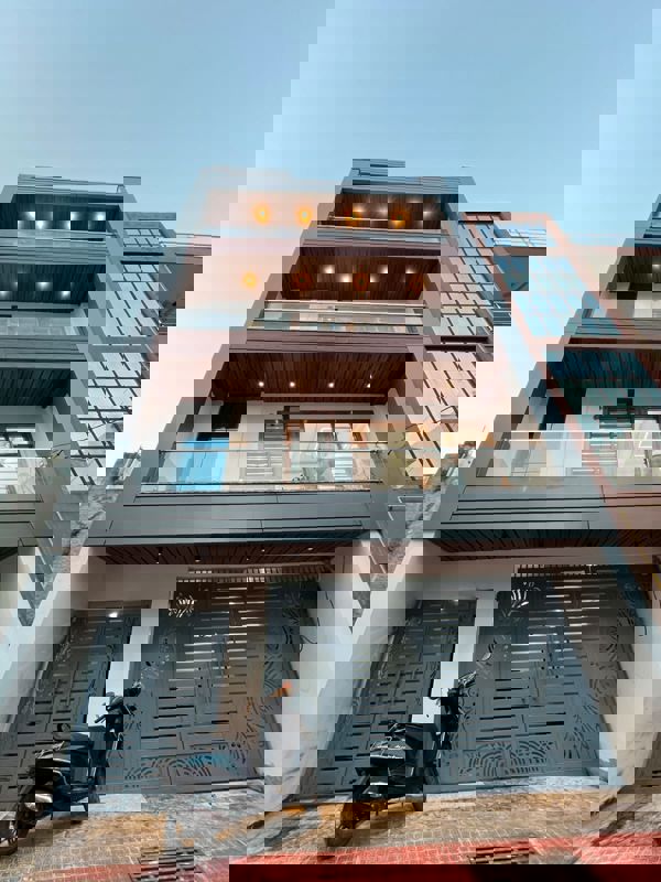 3 BHK + Pooja Room,Basement,Store Room 1100 Sq.Ft. Builder Floor in  Balaji Enclave