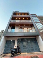 3 BHK + Pooja Room,Basement,Store Room 1100 Sq.Ft. Builder Floor in  Balaji Enclave