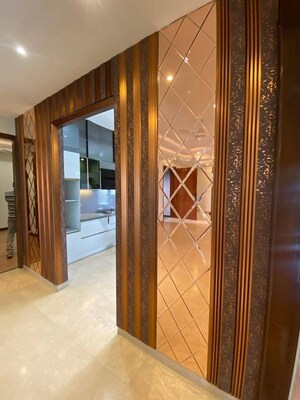 Building Lobby in 3 BHK Apartment at Smart World Orchard, Sector 61 – for Rent