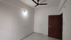 Room in 2 BHK Apartment at Venkatesh Madhuban, Baner – for Rent