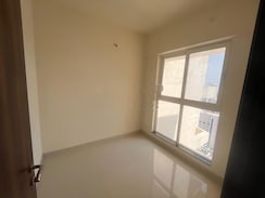 1.5 BHK Apartment For Rent in Sheth Avante