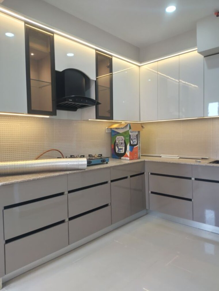 Kitchen, supertech-eco-village-ii 2 Bedroom 1106 Sq.Ft. Apartment In Sector 16b Greater Noida Greater Noida 10263160