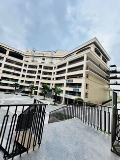 Showroom For Sale in Ambala Highway