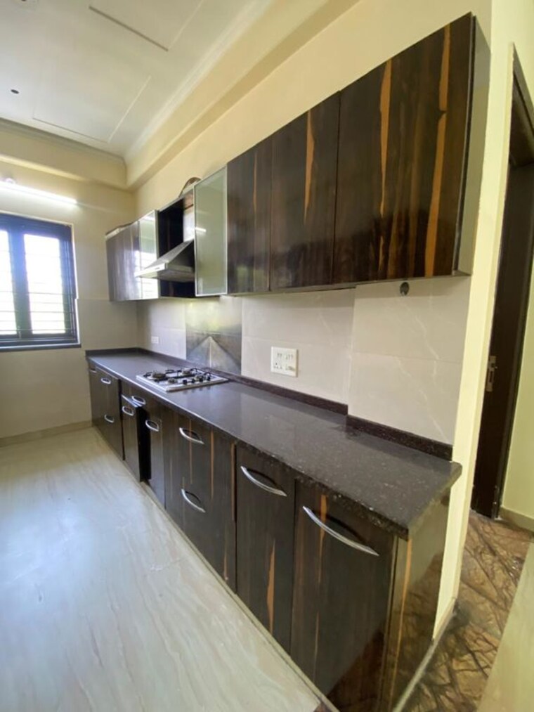 Kitchen, palam-vihar-residents-association 3 Bedroom 1750 Sq.Ft. Builder Floor In Palam Vihar Gurgaon 10263201