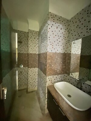 Bathroom in 3 BHK Builder Floor at Palam Vihar Residents Association, Palam Vihar – for Rent