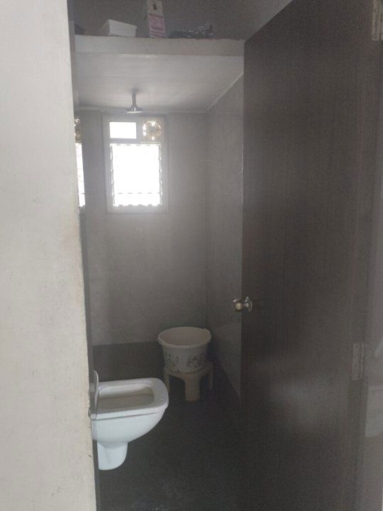 Bathroom, borivali west 2 Bedroom 580 Sq.Ft. Builder Floor In Borivali West Mumbai 10263239