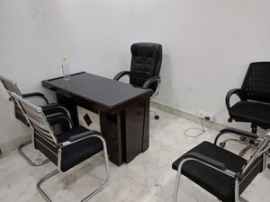 Team Area in  Office Space at Gaur City Mall, Sector 4 Greater Noida – for Sale