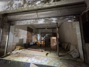  Shop For Rent in Judges Court Road