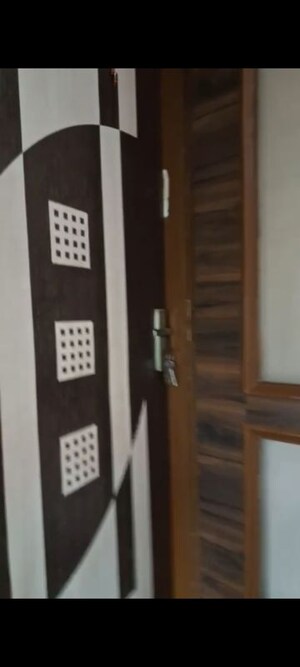 Staircase in 2 BHK Builder Floor at Lajpat Nagar I – for Rent