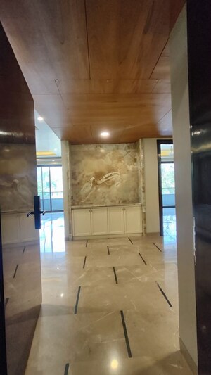 Bathroom in 4 BHK Builder Floor at Green Wood City, Sector 45 – for Sale