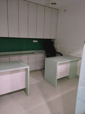   Office Space at Super Shopping Complex, Kandivali West – for Rent